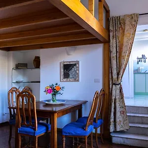 Casa Antica Pizzofalcone Napoli